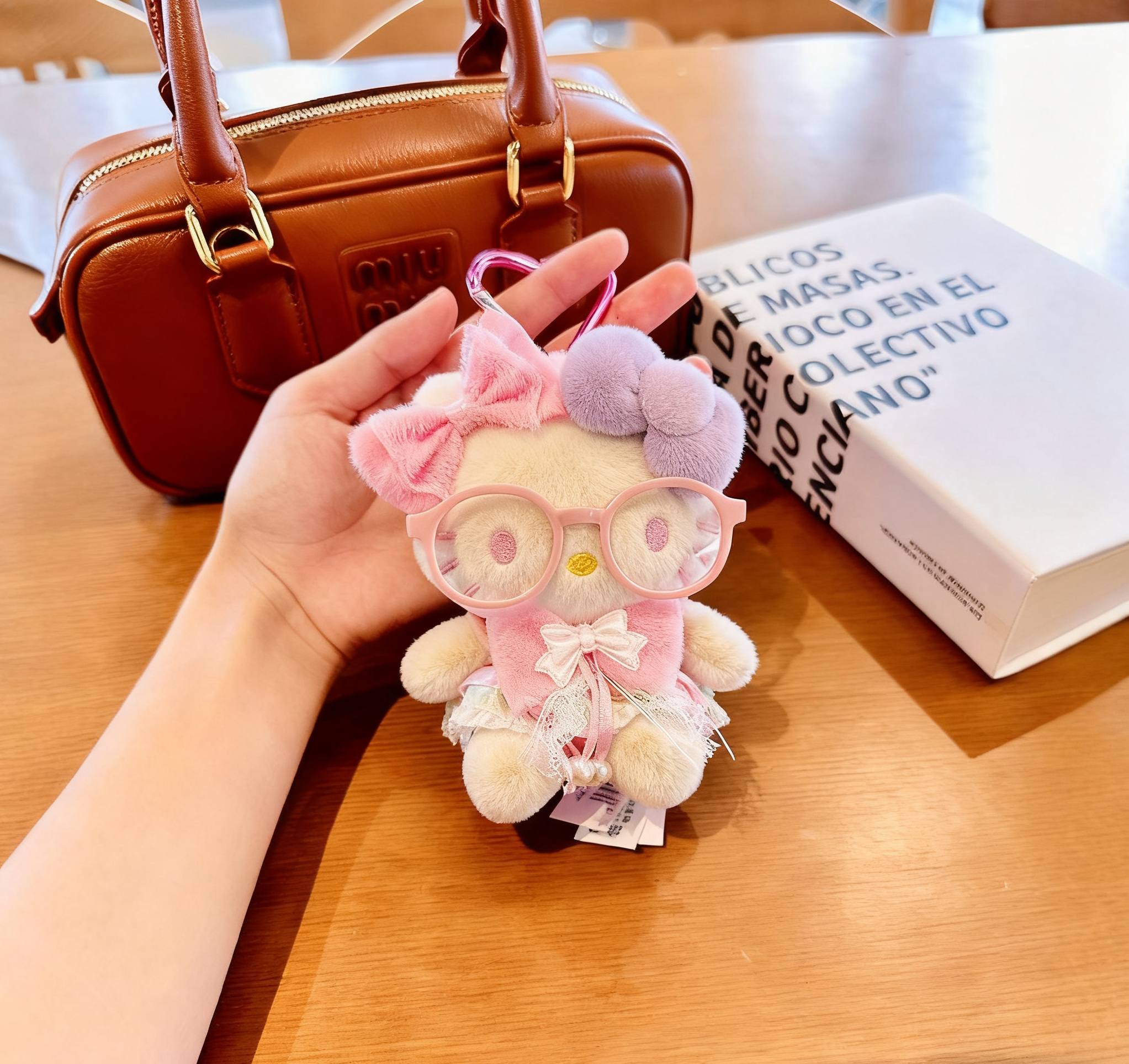 Spring Season Cute Hello Kitty Bag Charm Anime Adorable Healing Decorative Accessory