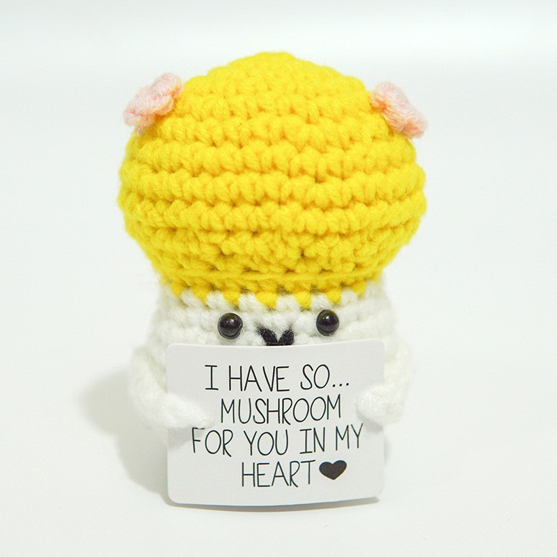 Cute handmade crocheted vegetable dolls ~ knitted accessories and popular toys（1）