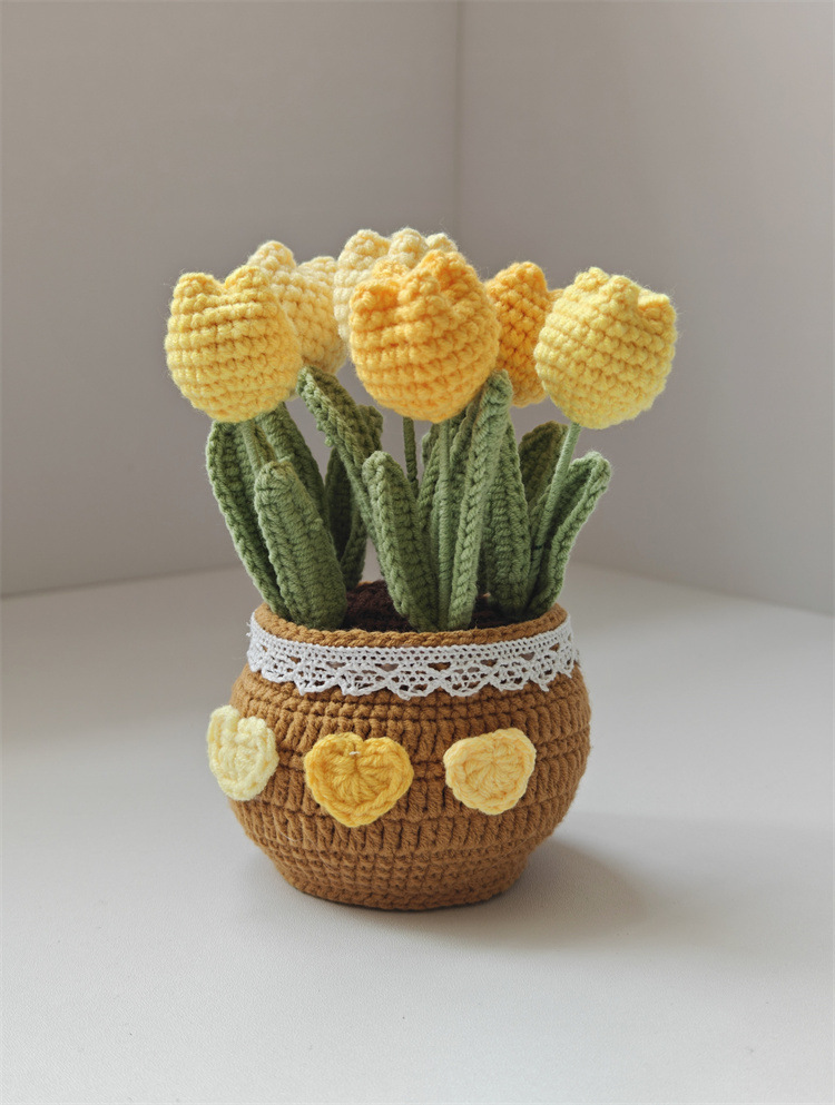 Handmade Crocheted Tulip Potted Plant with Yarn Knitted Rose Artificial Flower Desktop Bonsai Home Decoration