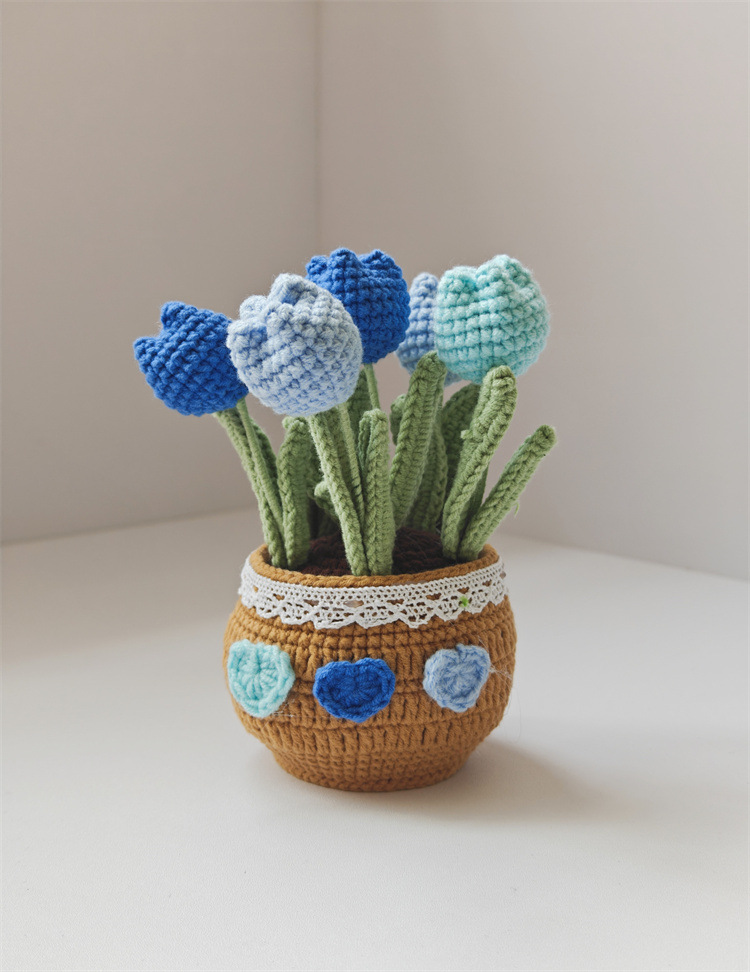 Handmade Crocheted Tulip Potted Plant with Yarn Knitted Rose Artificial Flower Desktop Bonsai Home Decoration