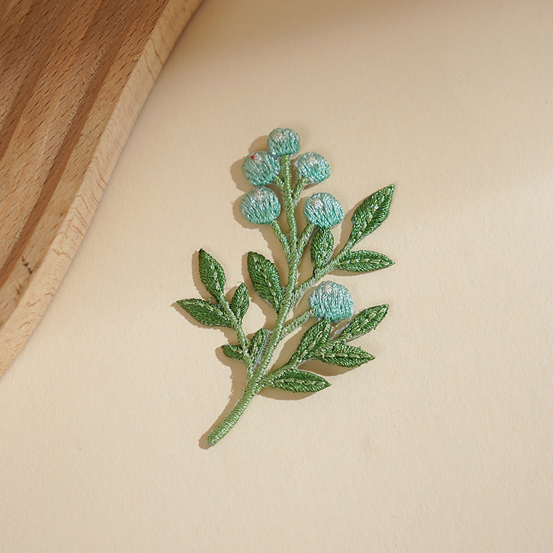 Sunflower ironing patch, hand-embroidered flowers, with adhesive backing, for repairing clothes and bags ~ Fresh Flower Series(1)