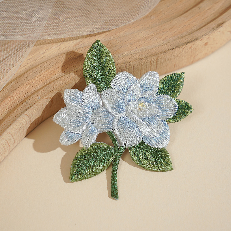 Sunflower ironing patch, hand-embroidered flowers, with adhesive backing, for repairing clothes and bags ~ Fresh Flower Series(1)