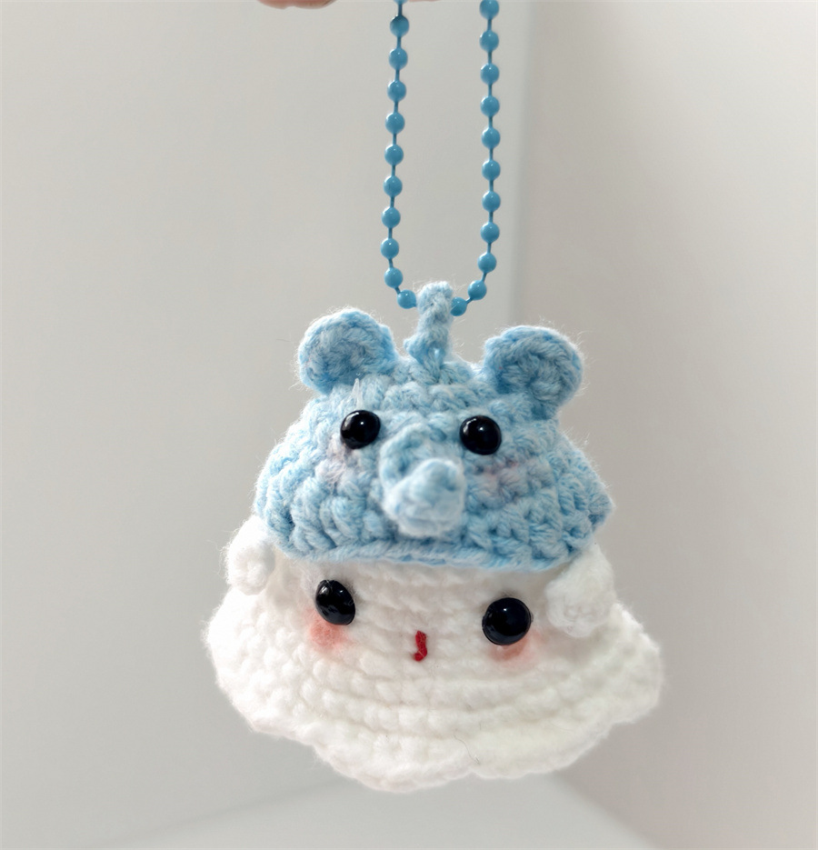Cross-border bestseller: Cute handmade ghost keychain/car pendant/gift for couples and best friends (1)