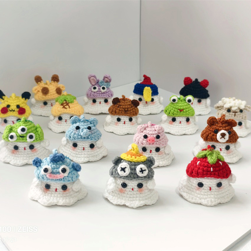 DIY Crochet Ghost Doll Keychain Kit1.0