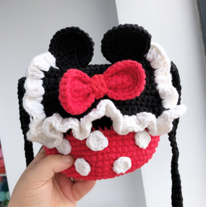 DIY Crochet Donald Duck Bag Kit